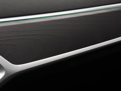 Used 2022 BMW X7 xDrive40i w/ M Sport Package image 32