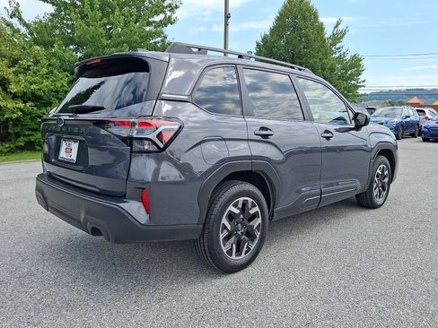 Certified 2025 Subaru Forester Premium w/ Convenience Package #1 AWD/4WD image 6