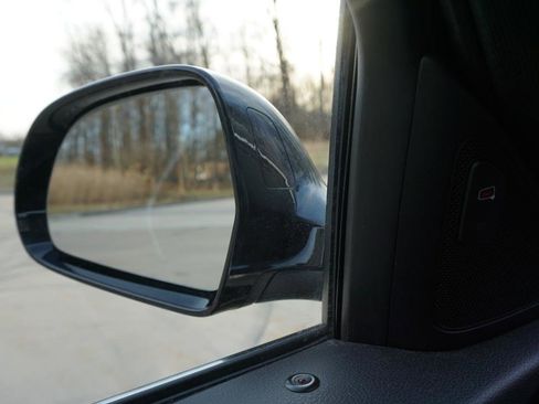 Used 2016 Audi Q3 2.0T Premium Plus w/ Technology Package image 24