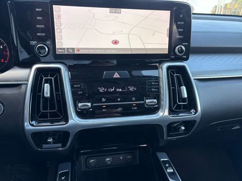 Used 2023 Kia Sorento SX image 13