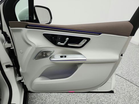 Certified 2024 Mercedes-Benz EQE 350+ SUV image 20