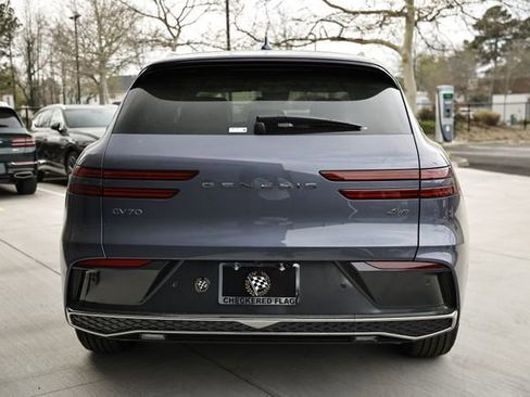 New 2026 Genesis GV70 2.5T Advanced AWD/4WD image 10