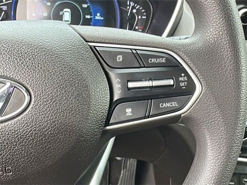 Used 2020 Hyundai Santa Fe SEL image 15