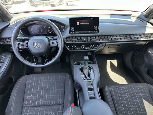 Used 2024 Honda HR-V Sport image 16