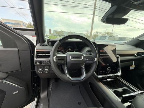 New 2026 GMC Yukon XL Denali w/ Denali Reserve Package AWD/4WD image 12