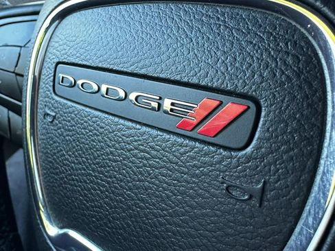 Used 2018 Dodge Challenger SXT RWD image 31