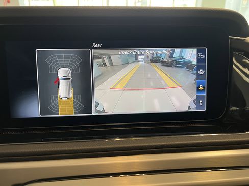 Used 2020 Mercedes-Benz G 550 image 34