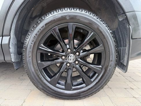 Used 2018 Toyota RAV4 Adventure AWD/4WD image 44