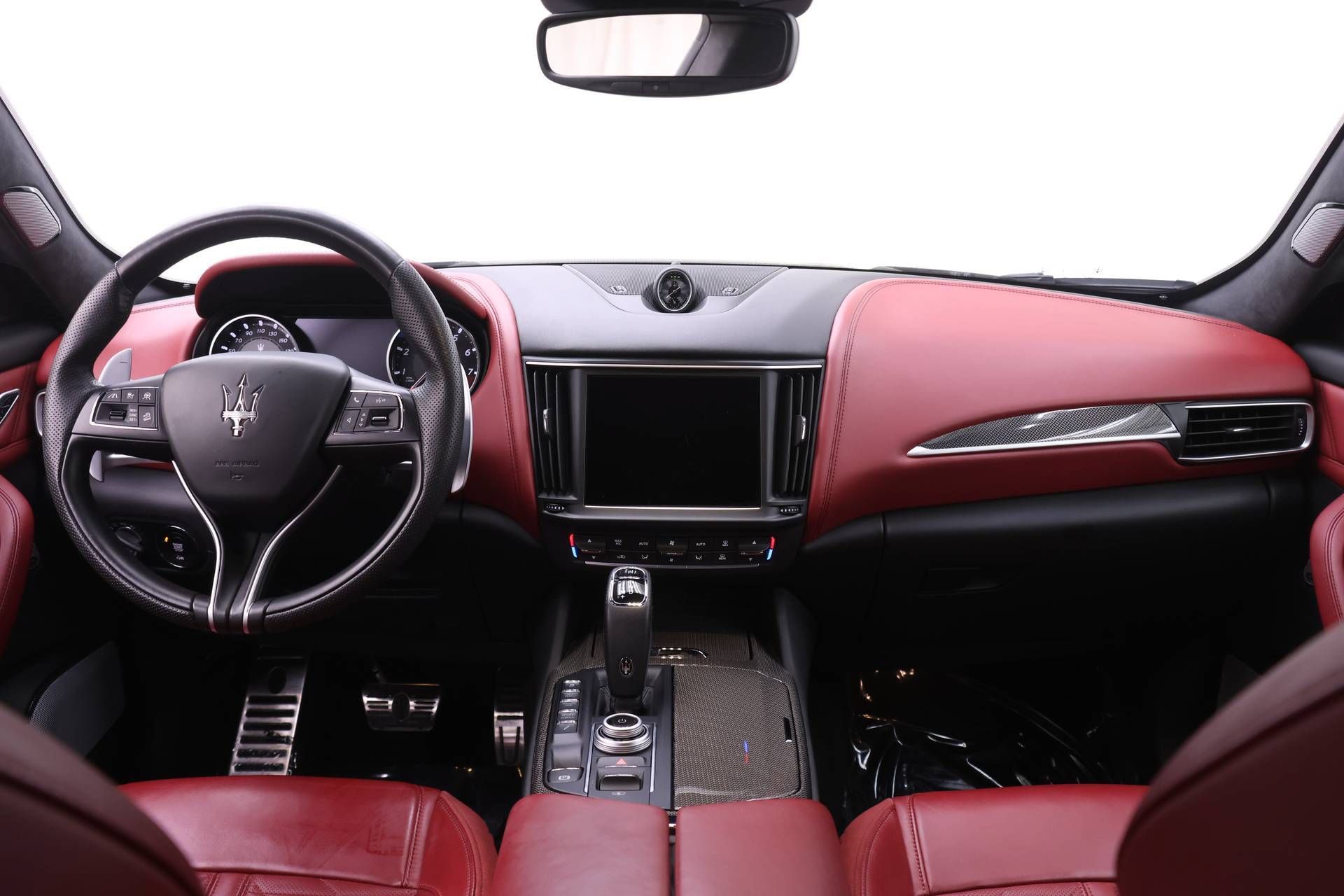 Used 2022 Maserati Levante Trofeo AWD/4WD image 8