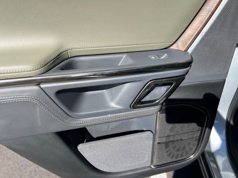 Used 2022 Rivian R1T Launch Edition image 44