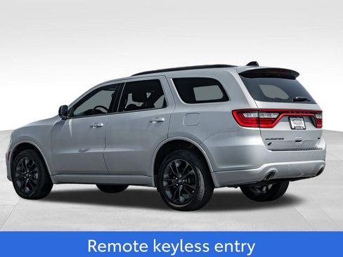 Used 2023 Dodge Durango GT w/ Blacktop Package AWD/4WD image 5