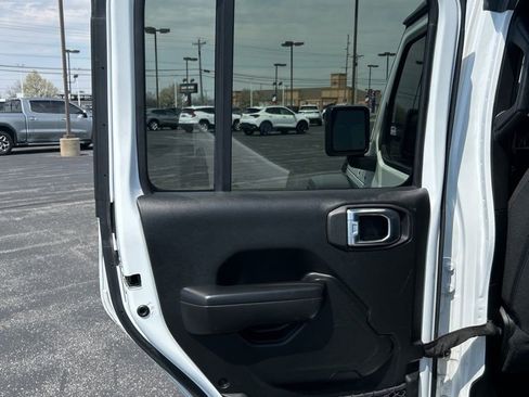 Used 2021 Jeep Wrangler Unlimited Sport AWD/4WD image 41