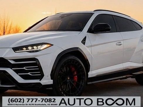 Used 2019 Lamborghini Urus AWD/4WD image 1