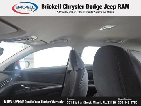 Used 2023 Hyundai Elantra SE FWD image 18