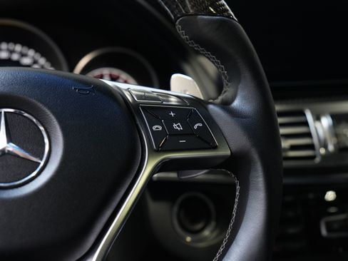 Used 2014 Mercedes-Benz E 63 AMG S-Model w/ Driver Assistance Package image 44