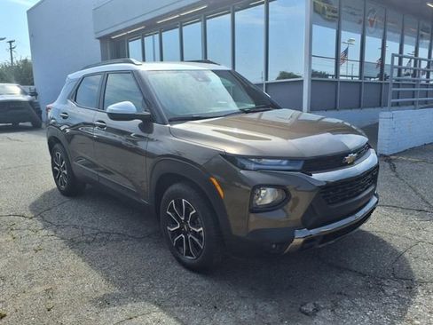 Used 2022 Chevrolet TrailBlazer ACTIV image 3