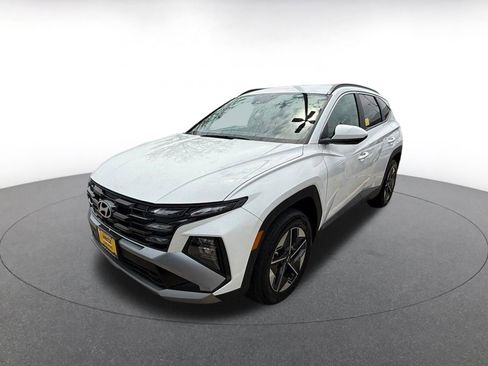 Used 2025 Hyundai Tucson SEL image 3