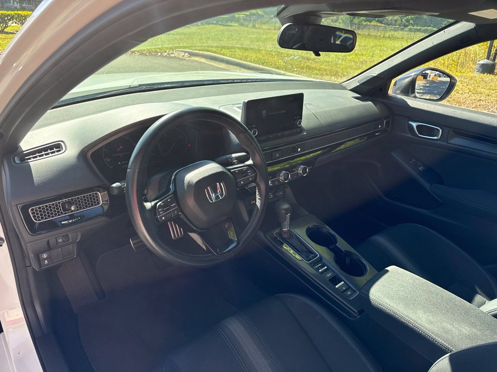 Used 2023 Honda Civic Sport image 14