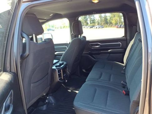 Used 2021 RAM 1500 Big Horn AWD/4WD image 8