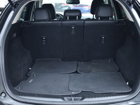 Used 2017 MAZDA CX-5 Touring w/ Preferred Equipment Package image 15