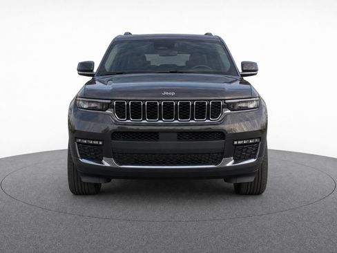 Used 2022 Jeep Grand Cherokee L Limited RWD image 5