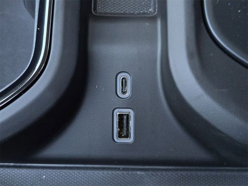 Certified 2026 GMC Sierra 1500 AT4 w/ AT4 Premium Package image 34