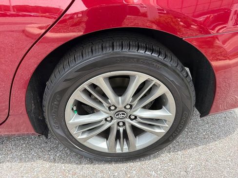 Used 2017 Toyota Camry SE FWD image 43