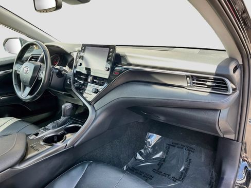 Used 2024 Toyota Camry XSE FWD image 27
