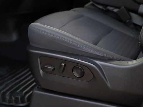 Used 2022 Chevrolet Silverado 1500 LT image 21