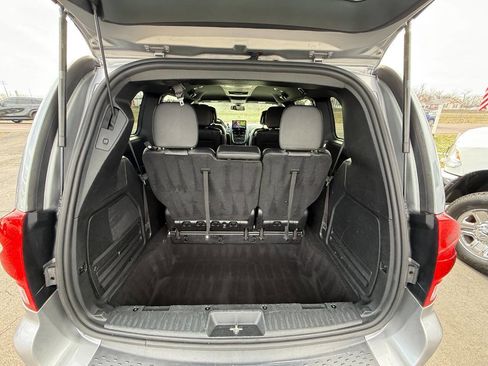 Used 2019 Dodge Grand Caravan GT image 12