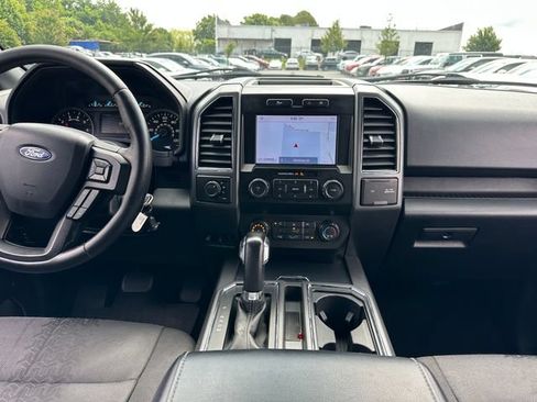 Used 2020 Ford F150 XLT w/ Equipment Group 302A Luxury AWD/4WD image 16