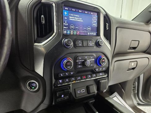 Used 2020 Chevrolet Silverado 3500 LTZ w/ LTZ Plus Package image 13