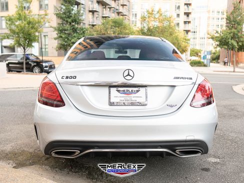 Used 2019 Mercedes-Benz C 300 Sedan image 6