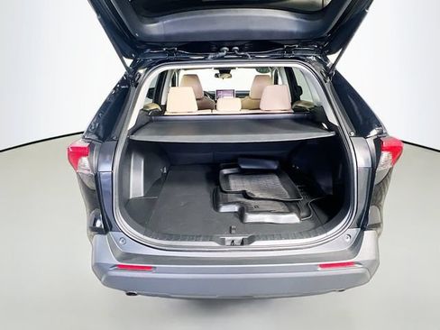 Used 2025 Toyota RAV4 LE FWD image 29
