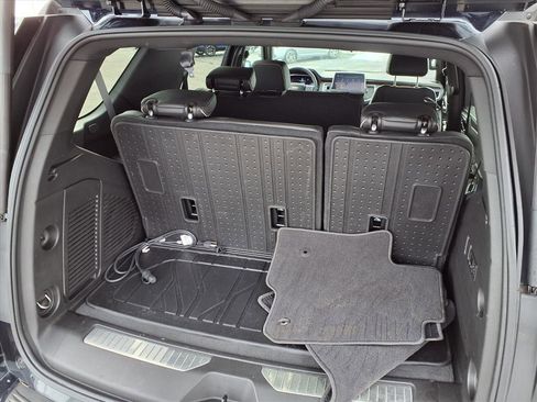 Used 2024 Chevrolet Tahoe Premier image 33