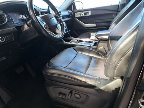 Certified 2021 Ford Explorer Limited w/ Equipment Group 301A image 22