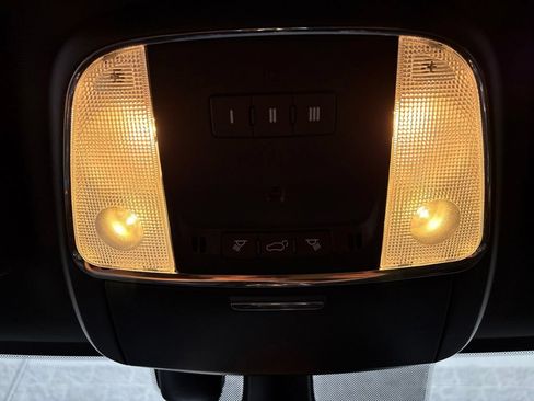 Used 2022 Jeep Grand Cherokee Laredo X AWD/4WD image 27