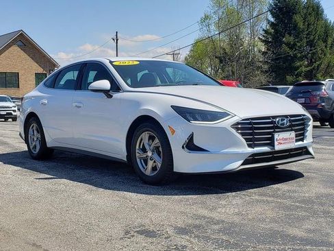 Used 2022 Hyundai Sonata SE FWD image 1