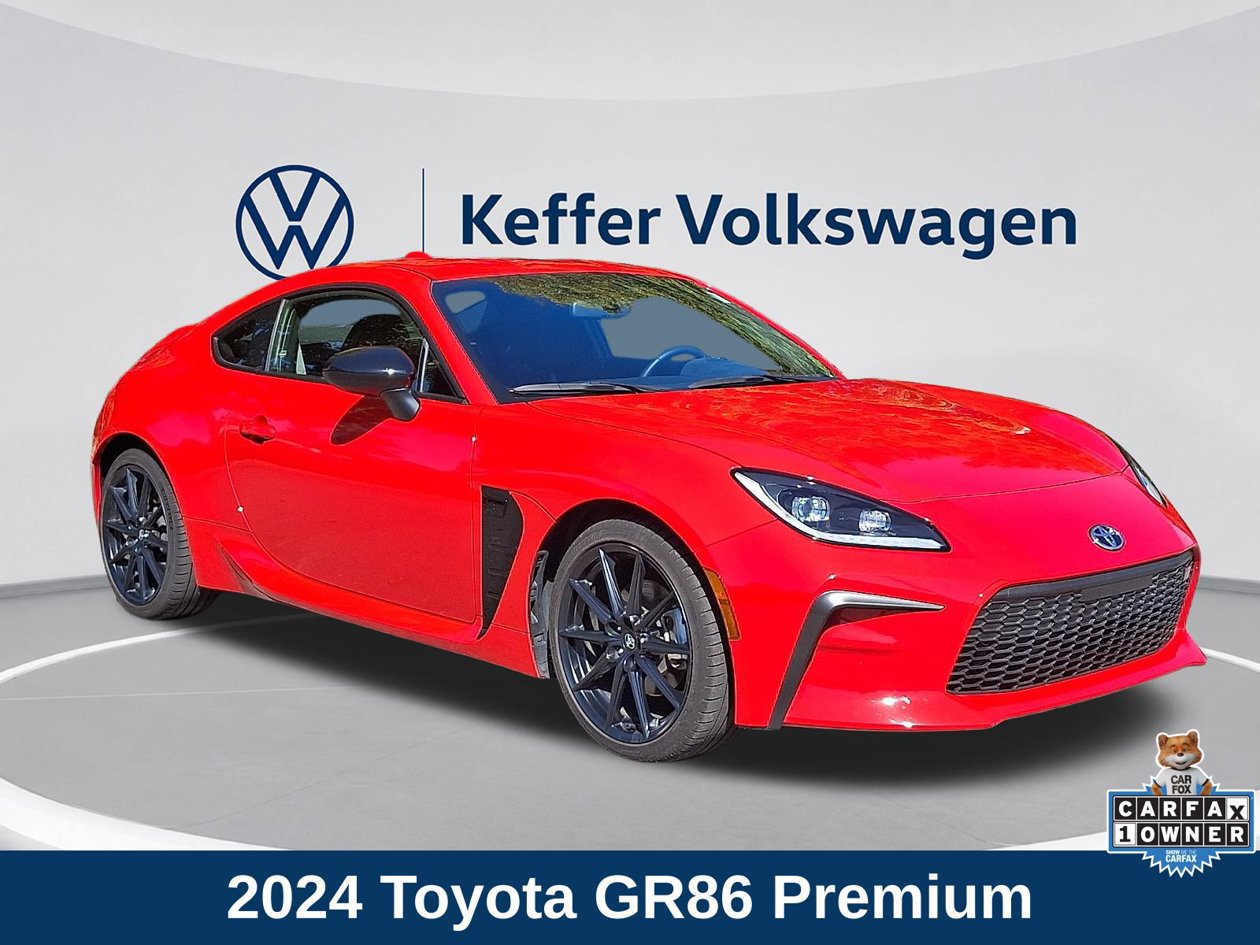 Used 2024 Toyota GR86 Premium RWD image 1