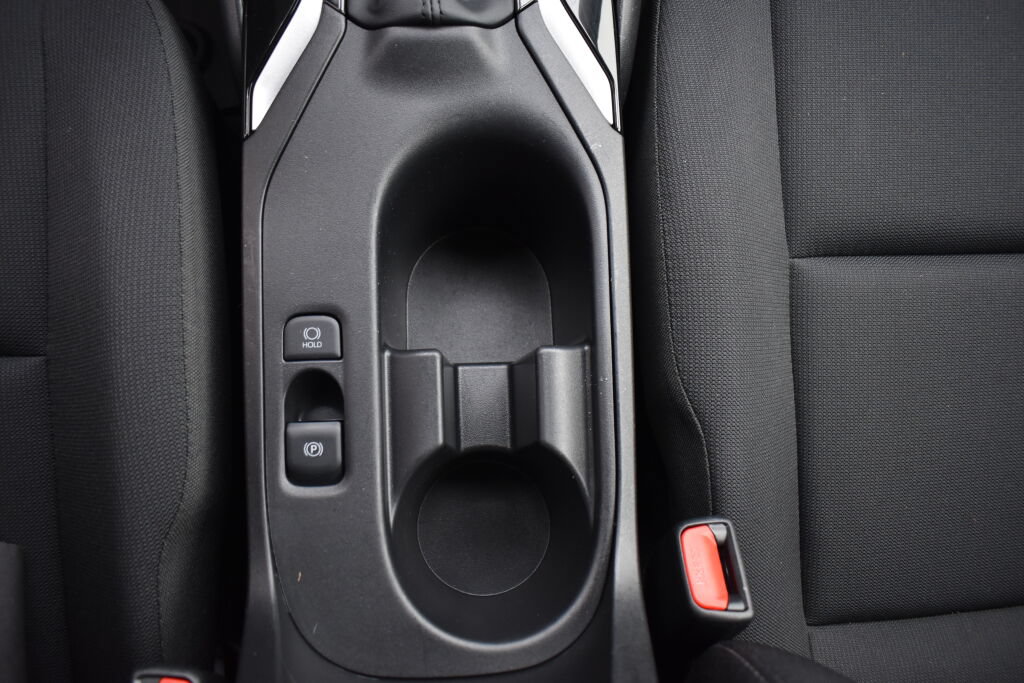 Certified 2026 Toyota Corolla LE FWD image 14