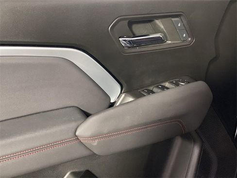 Used 2023 Chevrolet Colorado Z71 w/ Z71 Convenience Package 2 image 29