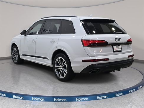 Certified 2025 Audi Q7 2.0T Premium Plus w/ Premium Plus Package image 8