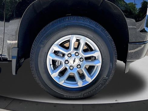 Used 2023 Chevrolet Silverado 1500 RST AWD/4WD image 32