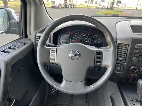 Used 2004 Nissan Armada SE w/ (Tow) Tow Pkg image 20