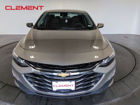 Used 2023 Chevrolet Malibu LT image 3