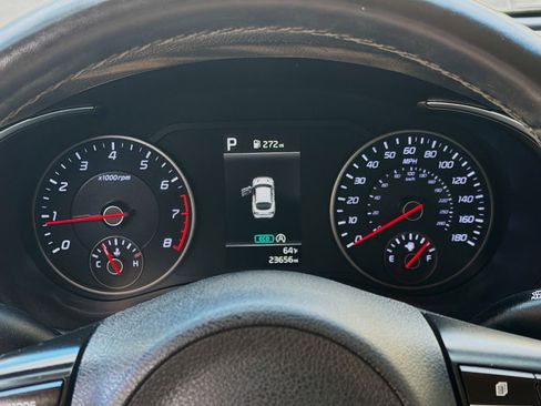 Used 2022 Kia Stinger GT-Line w/ Sun & Sound Package image 9