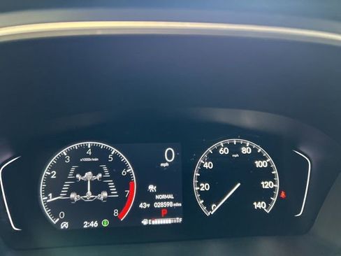 Used 2024 Honda Pilot EX-L image 11