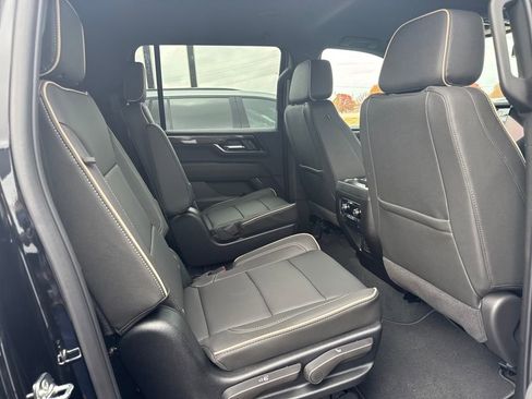 New 2026 GMC Yukon XL Elevation AWD/4WD image 12