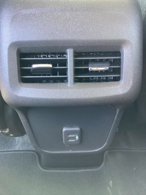 Used 2024 Chevrolet Equinox LT AWD/4WD image 8