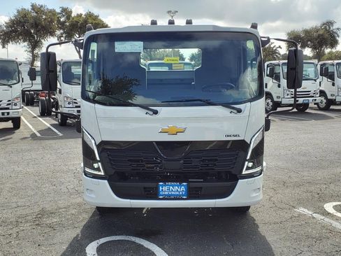 New 2025 Chevrolet Low Cab Forward 5500 XD image 2